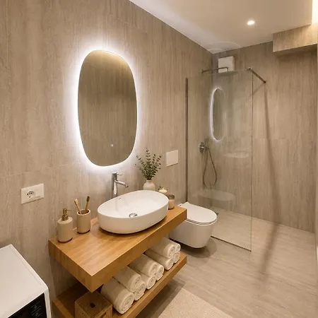 Hena Apartment